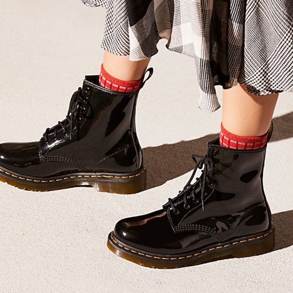 doc martens patent leather 1460